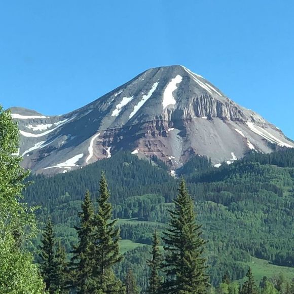 Meet your Posher, Krista - Picture 1 of 1